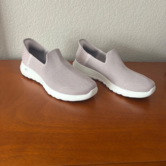 Womens Light Pink Skechers Slip-Ins, Stretch Fit 5 Gen, Size 9.5 - Picture 4 of 9